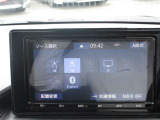 Bluetooth対応の多機能な大型ナビです!