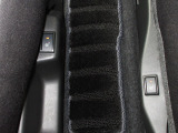 運転席&助手席シートヒーターが付いてます。寒い冬でもスイッチONで座面をあたたかくして、ドライブをさらに快適にしてくれます。