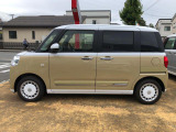 納車前にはプロのメカニックが点検、整備を行いますので安心してお乗り頂けます。