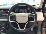 【アダプティブクルーズコントロール】全車速対応のACCやブラインドスポット、レーンキープアシスト機能などを搭載します。ステアリングホイールヒーターも搭載されているタイプになります。