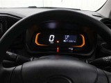 運転席廻りです。