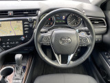 【純正革巻きステアリング】上質な革を使用することで、手にしっかり馴染みとても運転しやすいハンドルです♪