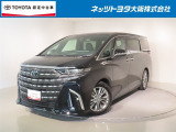 UVカット機能付ウインドシールドガラス(グリーン合わせ)&3眼LED ヘッドランプ(ハイ・ロービーム/ オートレベリング機能付) + LED クリアラ ンスランプ(デイタイムランニングランプ 機能付)