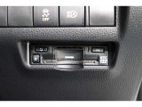 ETC機能に加え、渋滞回避支援や安全運転支援のサービスが受けられるETC2.0を装備!