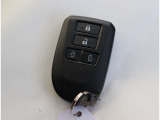 当店ではスポーツグレードや人気車種・上級グレードを主に仕入れ強化しております!中古車でお買い得感あるお車展示中となっておりますのでお客様のご来店、お見積もり依頼お待ちしております。