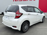 H29年式☆乗りやすくサイズ感も価格体もちょうどいいと人気のお車です☆エンジンで発電してモーターで走ります!踏違防止+フロント&バックソナーもオプションで付いてます☆