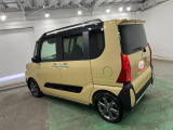 eco IDLE非装着車になります。