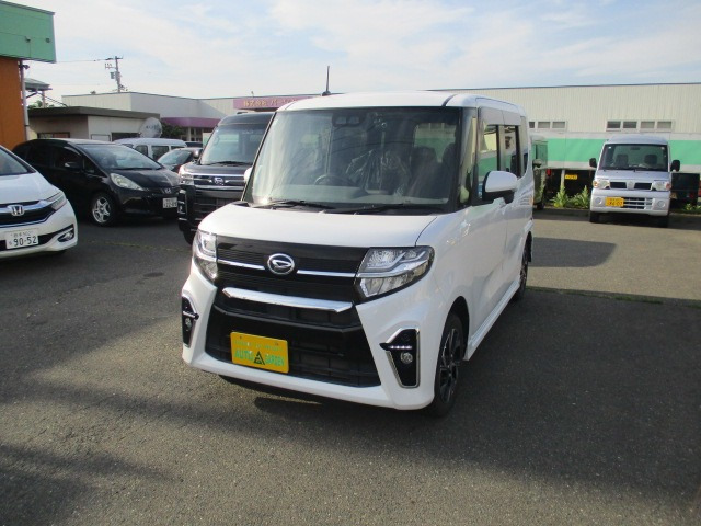 ダイハツ タントカスタム 