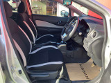 居心地の良い運転席なので長時間座っていられます♪リラックスできるデザインがいいですね♪