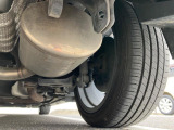 お車を安心してお乗りいただく為には、足回りの定期点検が欠かせません。サービスサポート(有償保証)では無料点検もご提供しており、安心のカーライフをお過ごしいただけるサポート体制が整っています。