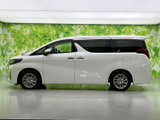 【WECARS】豊富な在庫を大画面モニターで検索可能!オプション装備や内装、タイヤの状態など細部まで御覧頂けます♪詳細はお気軽にスタッフまでお問合せ下さい。