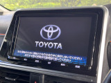 【純正9型ナビ】人気の純正ナビを装備しております。ナビの使いやすさはもちろん、オーディオ機能も充実!キャンプや旅行はもちろん、通勤や買い物など普段のドライブも楽しくなるはず♪