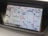 純正ナビ搭載車!!ナビ起動までの時間と地図検索する速度が魅力で、初めての道でも安心・快適なドライブをサポートします!!