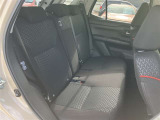 ゆとりある広々とした車内空間は、ドライブを始め買い物やレジャーなど、幅広く活躍します。一人でもみんなとでもお出かけを楽しみましょう!