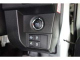 お客様のカーライフスタイルに合わせて、お車のご提案、アドバイスさせて頂きます。お気軽にご相談ください。創業100年のノウハウで、お客様のカーライフを支えます!