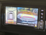 【パノラミックビューモニター】専用のカメラにより、上から見下ろしたような視点で360度クルマの周囲を確認することができます☆死角部分も確認しやすく、狭い場所での切り返しや駐車もスムーズに行えます。