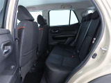 ゆとりある広々とした車内空間は、ドライブを始め買い物やレジャーなど、幅広く活躍します。一人でもみんなとでもお出かけを楽しみましょう!