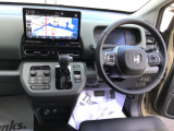 11.4インチNAVIです。