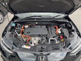 エンジンルームの画像です。店舗にて現車の確認もいただけますので、お電話で在庫のご確認の上是非ご来店くださいませ!!!ワクワクするクルマ選びをご提案します!
