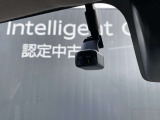 日産純正の前後ドライブレコーダー付き。ナビ画面で録画データを確認できます。