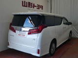 荷物をたっぷり載せて広々ドライビング♪オールシーズン大活躍!