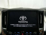 ディスプレイオーディオを装備。スマホとクルマをつなぐことで、これまでのナビに加えて、いろんなサービスが楽しめます。