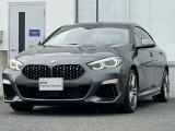 この度は弊社認定中古車をご覧いただき誠にありがとうございます。弊社はBMW 正規ディーラーですので遠方のお客様も安心してご購入下さい。ご不明な点がございましたらお気軽にお申し付けください。