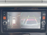 アラウンドビューモニター付です。上から丸見え、車庫入れも安心!
