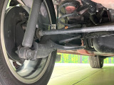 お車を安心してお乗りいただく為には、足回りの定期点検が欠かせません。サービスサポート(有償保証)では無料点検もご提供しており、安心のカーライフをお過ごしいただけるサポート体制が整っています。