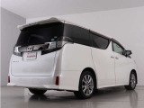 当店では、厳選された車両のみ展示しております。アルファード・ヴェルファイアに特化した専門店ならではの豊富な在庫の中から、お気に入りの一台をお探しください!