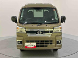 中古車は一物一価、同じようなお車でも、整備状況、外内装の状態など様々です。