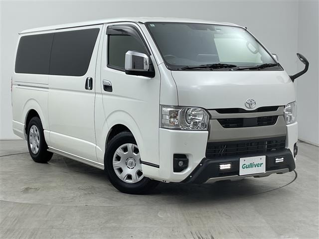 トヨタ ハイエースバン 