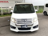 お客様に安全で快適なカーライフをお送りいただくために、中古車にも高いレベルの品質基準を設け、その基準に従って、全ての中古車について納車前整備を実施しています。