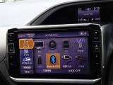 CD・DVD(再生機能)・ブルートゥース等を使用することができます。