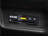 ◆ETC2.0◆進化したドライブ体験。料金収受システムだけだったETCが生まれ変わって、高速道路を賢く使うETC2.0に進化しました。多彩な情報サービスが便利で快適なドライブ体験を提供します。