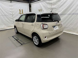 走りにこだわりながら収納力も持ち合わせたお車です。