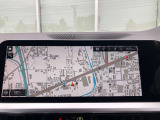 オリジナル・サービスもついたBMW自動車保険も取り扱っております。BMW自動車保険にご加入いただくと、万一のトラブルを24時間365日サポートするエマージェンシー・サービスの〈プレミアム〉をご利用いただけます。