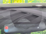 【トヨタセーフティセンス】走行中に前方の車両等を認識し、衝突しそうな時は警報とブレーキで衝突回避と被害軽減をアシスト。より安全にドライブをお楽しみいただけます。