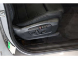 自動車保険も純正のクオリティをお届け致します。正規ディーラーのみが取り扱い可能な、BMWオーナー様専用自動車保険をご用意致しております。正規ディーラーでご購入を頂いたオーナー様のみがご加入頂けます。