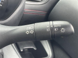 【 オートライト 】オートライトなのでライトの点け忘れを気にすることなく運転が出来ます♪//