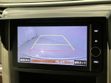 車庫入れや後方操作をサポート!苦手な駐車も安心のバックモニター付きです♪ガイド線も表示されますので、どこまで下がれば良いか目安にもなります☆