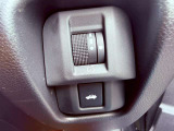 気になるお車がありましたら右の電話番号から直接お店にお問い合わせください。支払方法から車両情報、状態までなんでもご説明させて頂きます。スタッフ一同ご連絡お待ちしております。