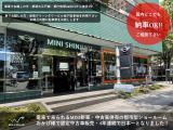 ★電車で来られる新車・中古車併売の都市型・MINI正規ディーラー★都営大江戸線・都庁前駅A5出口より徒歩1分!!