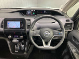 全方位で視界が広い。気持ちがよくて、運転もしやすい。1列目から3列目まで、すべての席がゆったりと座れるスペシャルシートです♪