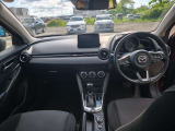 インパネ廻りと運転席です!シンプルにスッキリとまとまっています。運転操作に迷いにくくなっておりとても運転しやすいです。