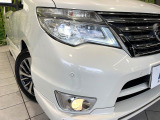 【LEDヘッドライト】悪天候や夜間走行時も良好な視界を確保し安心して運転できる高輝度LEDヘッドライトを装備!点灯速度が早く、消費電力も抑えられています。