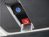 新世代コネクテッド技術「Honda CONNECT」。日常の快適性も、もしもの時のセキュリティーも、しっかりドライバーに寄り添う技術を搭載です。