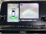 【アラウンドビューモニター】車を上から見下ろしているかのような映像で周囲の状況がひと目で確認、狭い駐車場に駐車するときも安心です♪♪障害物などがあると警告音がなりますので安心して駐車が出来ます★