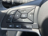 ステアリングスイッチ搭載!ハンドルひとつで手を離さなくても運転中視線をそらさなくても操作が出来て便利です