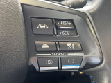 【全車速追従機能付クルーズコントロール】高速道路での長距離走行が楽に!!自動で速度を保つクルーズコントロールが、衝突軽減システムと連携し、前方の車両を感知して車間を保つように速度調節してくれます!!